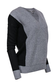 Current Boutique-Derek Lam x Nordstrom - Grey & Black Cable Knit V-Neck Sweater Sz S