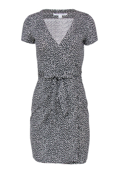 Current Boutique-Diane von Furstenberg - Black & White Leopard Print Short Sleeve Wrap Dress Sz 0