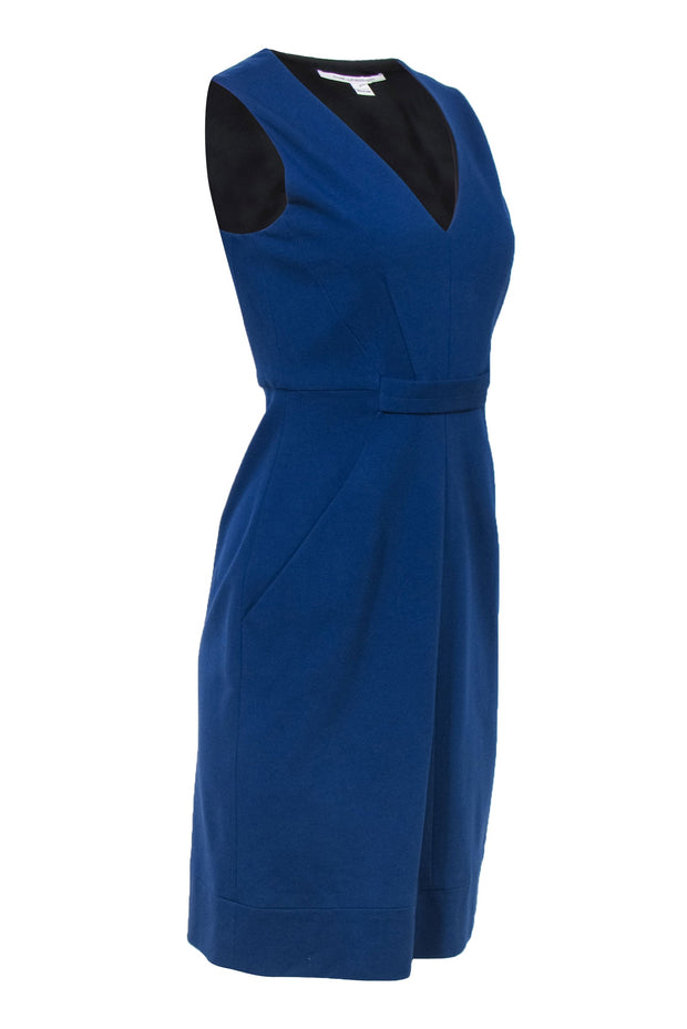 Current Boutique-Diane von Furstenberg - Navy Belted V-Neck Sheath Dress Sz 4