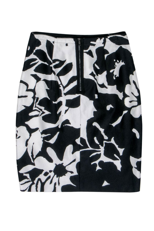 Current Boutique-Elie Tahari - White & Black Floral Print Pencil Skirt Sz 4