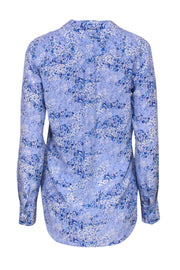Current Boutique-Equipment - Blue Floral Long Sleeve Silk Button Up Blouse Sz XS