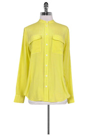 Current Boutique-Equipment - Yellow & White Silk Button Down Sz M