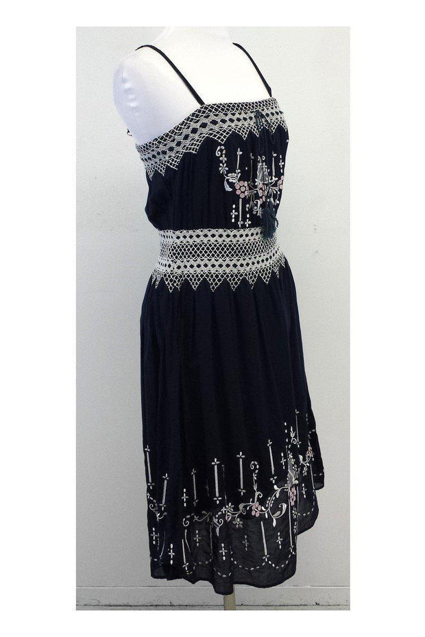 Current Boutique-Future Paradise - Navy & White Embroidered Dress Sz 6