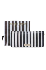 Current Boutique-Henri Bendel - Brown & White Striped Leather Snap Wallet