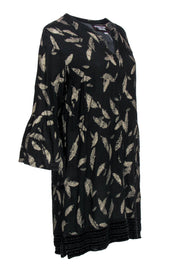 Current Boutique-Johnny Was - Black Long Sleeve Shift Dress w/ Gold Feather Print Sz L
