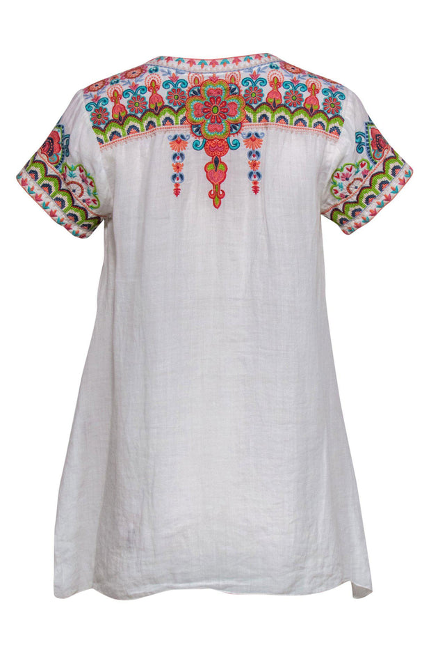 Current Boutique-Johnny Was - White Tunic-Style Blouse w/ Multicolored Floral Embroidery Sz XS