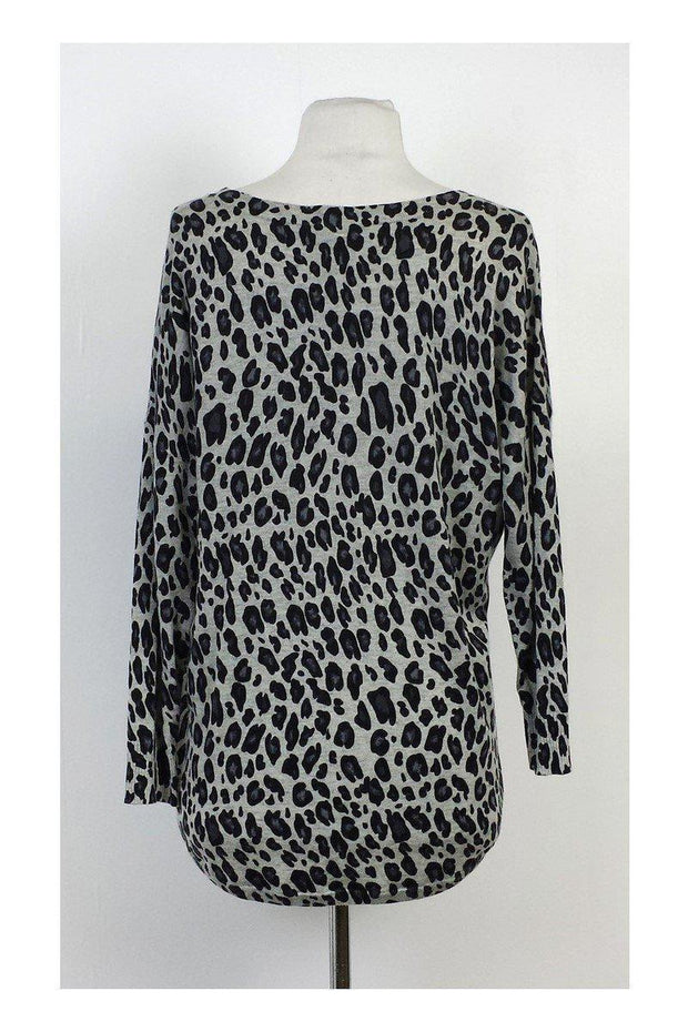 Current Boutique-Joie - Grey & Black Cheetah Print V Neck Sweater Sz S