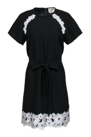 Current Boutique-Kate Spade - Black Short Sleeve Shift Dress w/ Floral Appliques Sz 6