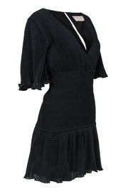 Current Boutique-Keepsake - Black Crinkled Textured "Clarity" Flounce Sleeve Dress Sz 8