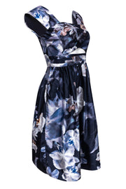 Current Boutique-Keepsake - Navy Floral Off-the-Shoulder Confession Dress Sz M