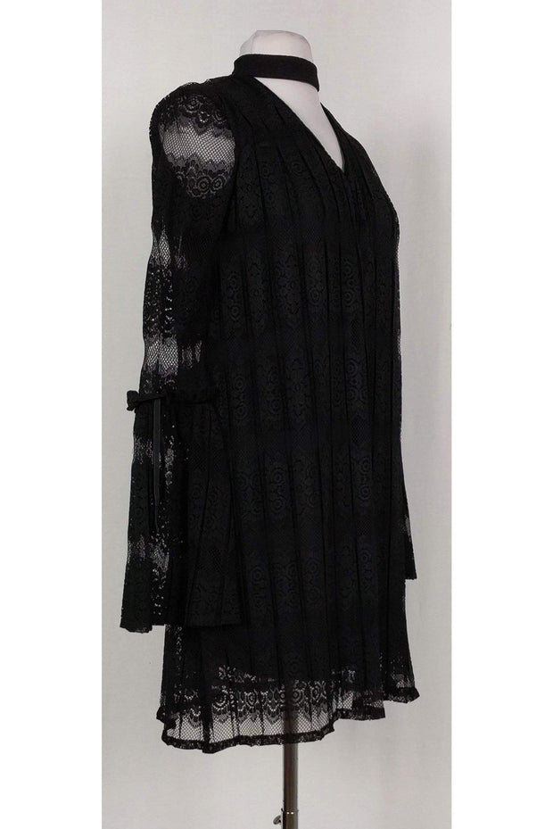 Current Boutique-Laundry by Shelli Segal - Black Lace Pleated Dress Sz 0