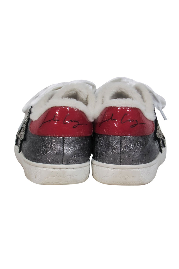 Current Boutique-Lola Cruz - Silver Leather Low Top Sneakers w/ Jeweled Star Embellishments Sz 8