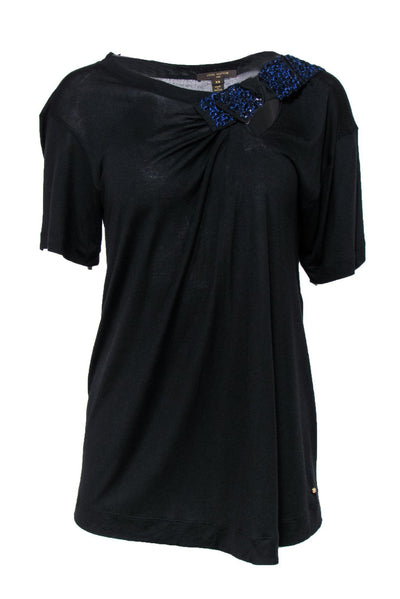 Current Boutique-Louis Vuitton - Black T-Shirt w/ Blue Sequin Bow Sz XS