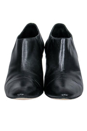 Current Boutique-Manolo Blahnik - Black Leather Heeled Ankle Booties Sz 10