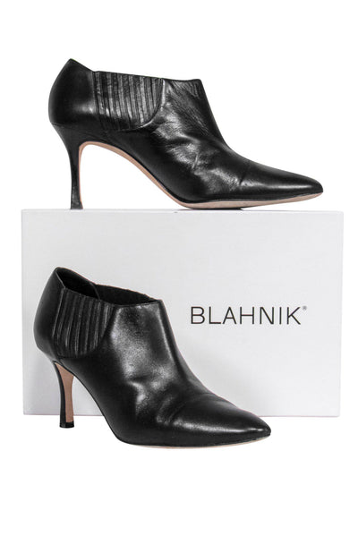 Current Boutique-Manolo Blahnik - Black Leather Heeled Ankle Booties Sz 10