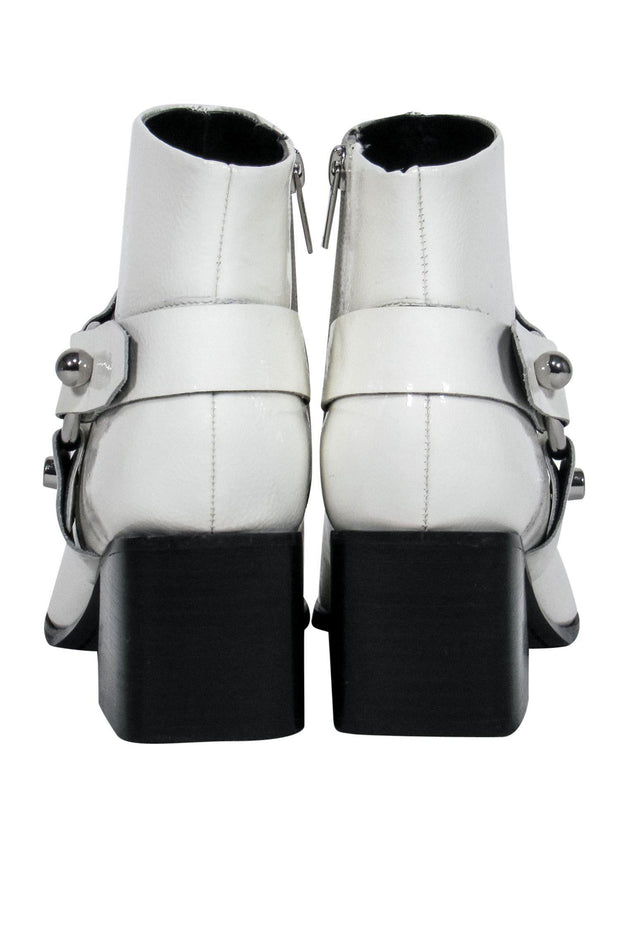 Current Boutique-Marc Fisher - White Patent Leather Heeled Booties w/ Buckle Design Sz 8.5