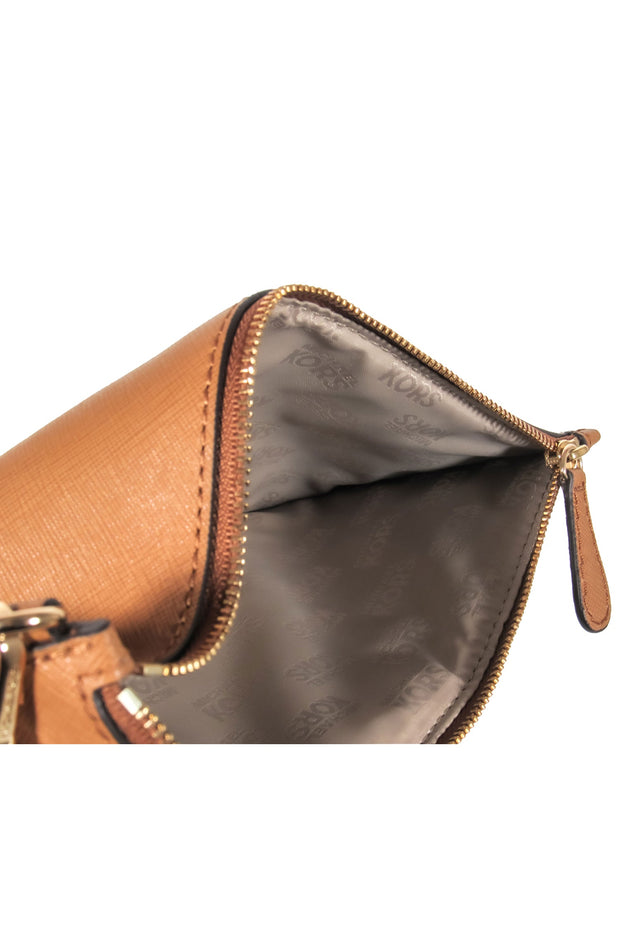 Current Boutique-Michael Kors - Light Brown Textured Leather Rectangular Wristlet