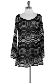 Current Boutique-Missoni - Black & White Wavy Knit Top Sz 6