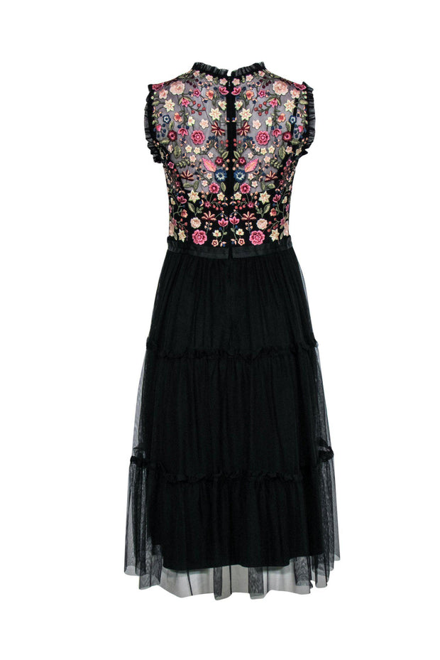 Current Boutique-Needle & Thread - Black Floral Embroidered Sleeveless Tiered Midi Dress Sz 8
