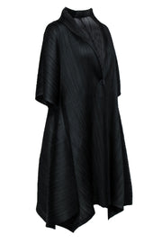 Current Boutique-Pleats Please Issey Miyake - Black Silky Pleated Longline Short Sleeve Kimono Sz XXL