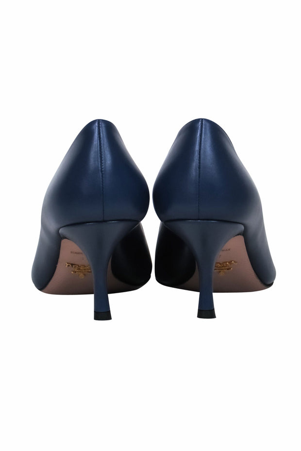 Current Boutique-Prada - Navy Pointy Toe "Donna" Kitten Heel Pump Sz 6.5