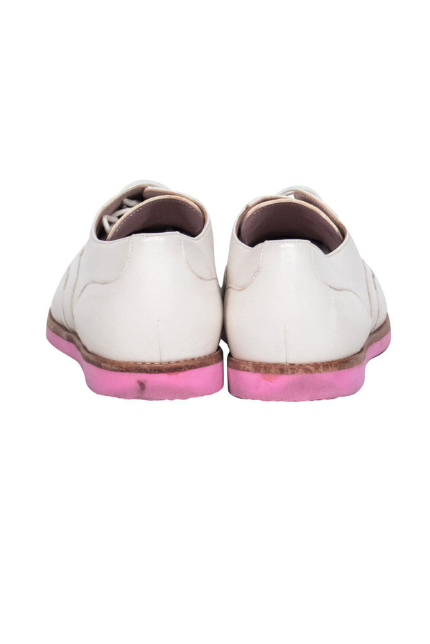 Current Boutique-Pretty Ballerinas - Cream Lace-Up Oxfords w/ Pink Sole Sz 6