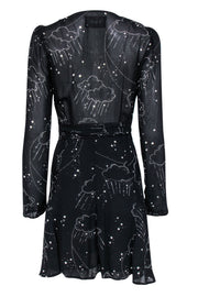 Current Boutique-Reformation - Black Clouds & Stars Printed Mini Wrap Dress Sz S