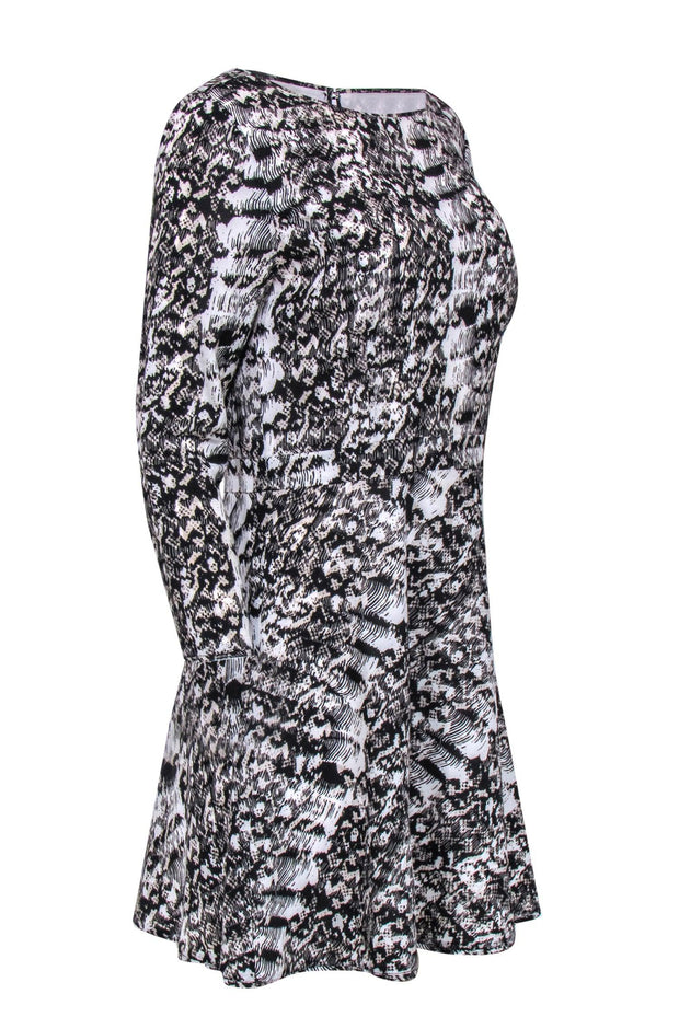 Current Boutique-Reiss - Black & White Snake Print Fit & Flare Dress Sz 8