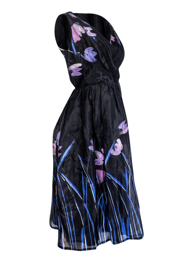 Current Boutique-St. John - Black Dress w/ Blue & Purple Flower Print Sz 6