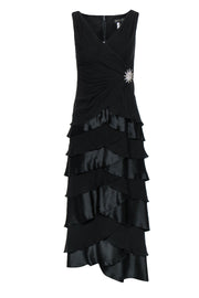 Current Boutique-Tadashi Shoji - Black Tiered Silk Gown w/ Rhinestone Brooch Sz 4P