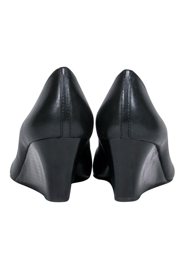 Current Boutique-Tory Burch - Black Leather Toe-Cap Wedges Sz 9