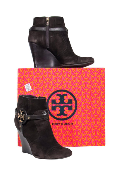 Current Boutique-Tory Burch - Brown Suede "Aaden" Wedge Ankle Booties w/ Logo Sz 9