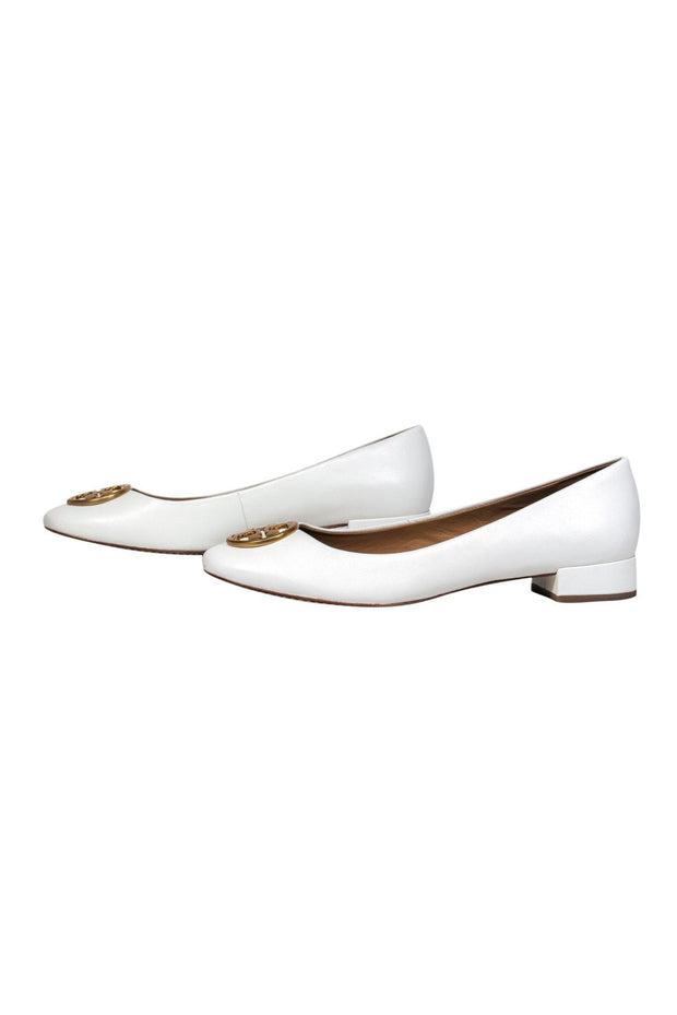Current Boutique-Tory Burch - White Leather Flats w/ Gold Logo Sz 9.5