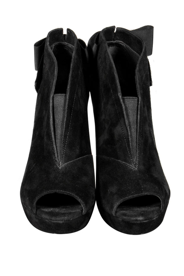 Current Boutique-Vera Wang - Black Suede Booties w/ Bows Sz 7.5