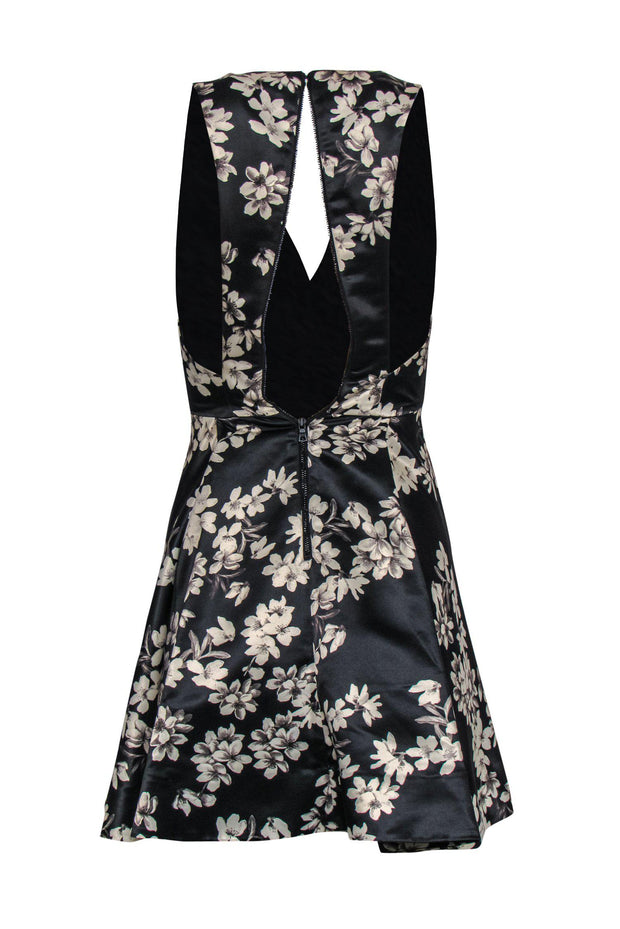 Alice & Olivia - Navy & White Floral Satin A-Line Dress Sz 0 Alice & Olivia - Navy & White Floral Satin A-Line Dress Sz 0