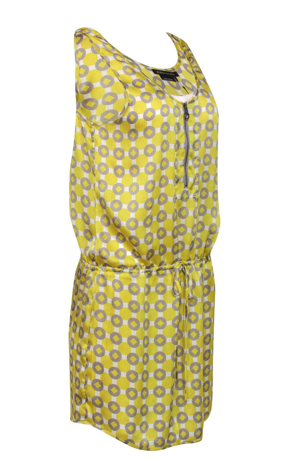 BCBG Max Azria - Neon Yellow, Grey & White Print Drop Waist Dress Sz M BCBG Max Azria - Neon Yellow, Grey & White Print Drop Waist Dress Sz M