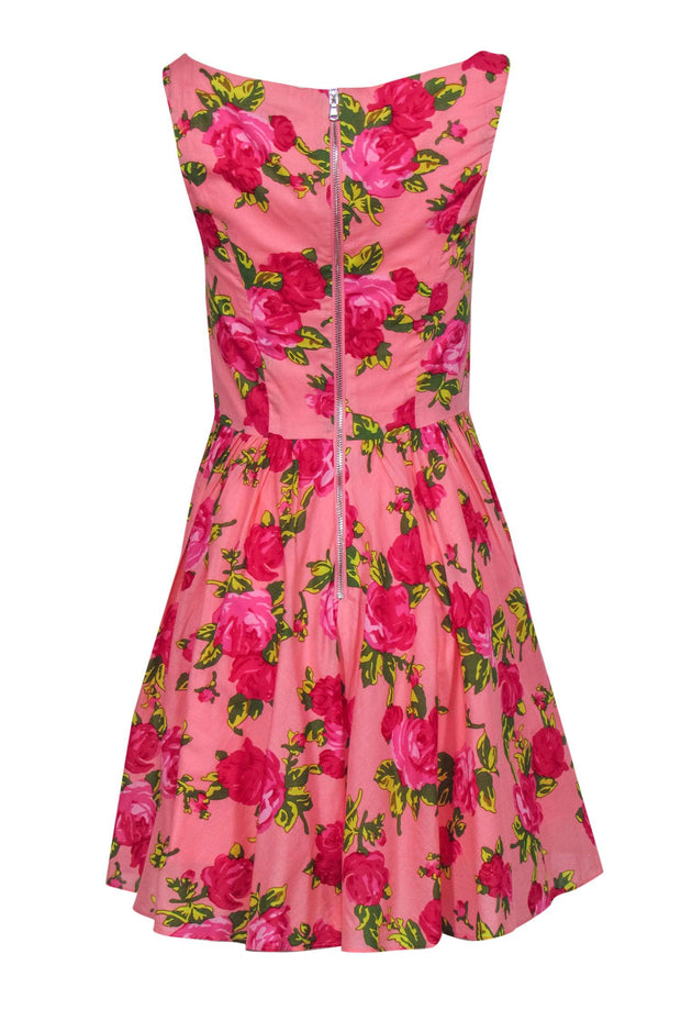 Betsey Johnson - Pink, Red & Green Rose Print Sleeveless Cotton A-Line Betsey Johnson - Pink, Red & Green Rose Print Sleeveless Cotton A-Line