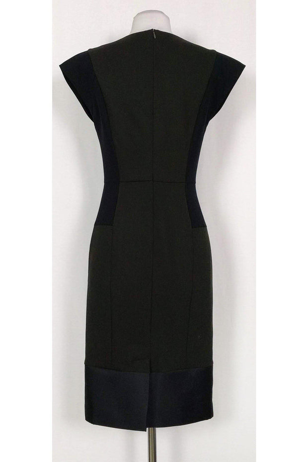 Etro - Black & Dark Green Embroidered Dress Sz 6 Etro - Black & Dark Green Embroidered Dress Sz 6
