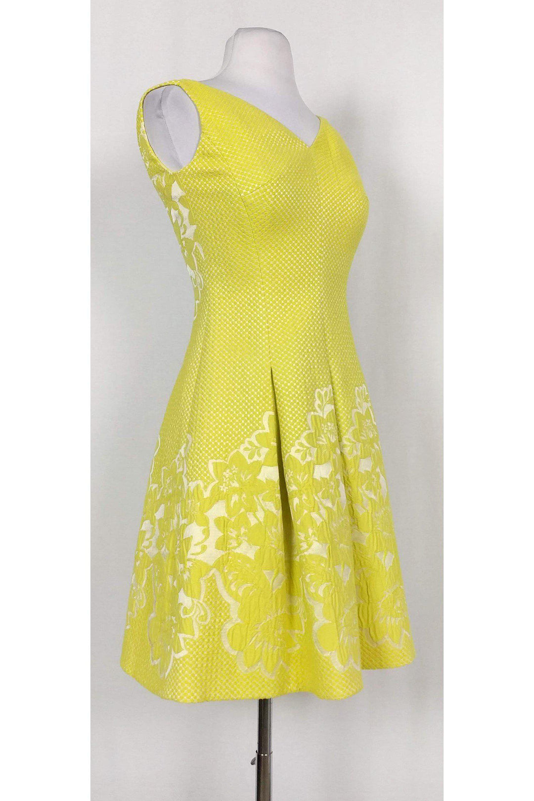 Karen Millen - Yellow & Cream Embroidered Dress Sz 4 Karen Millen - Yellow & Cream Embroidered Dress Sz 4
