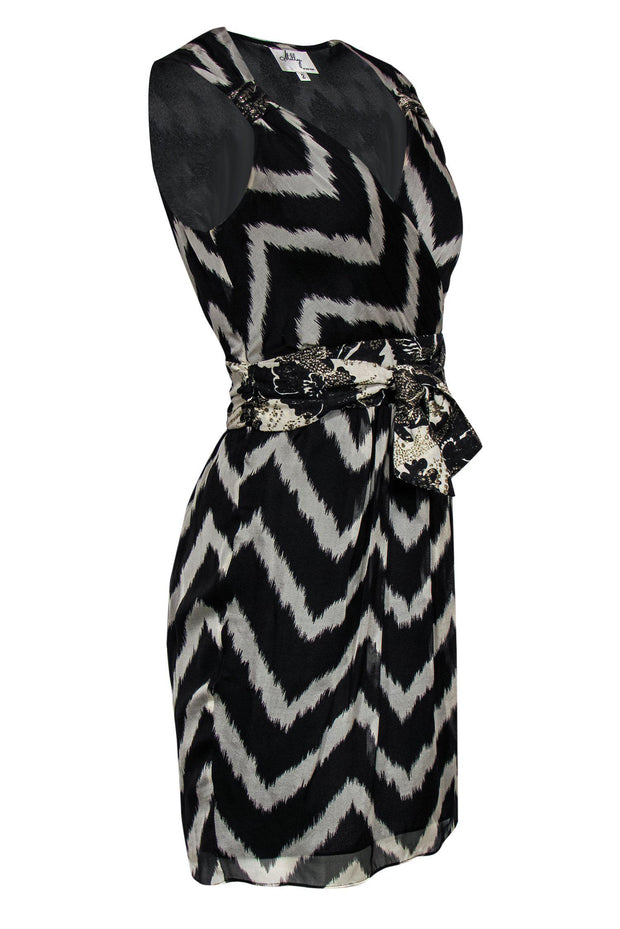 Milly - Black & Beige Chevron Print Silk Sheath Dress w/ Gold Shimmer Milly - Black & Beige Chevron Print Silk Sheath Dress w/ Gold Shimmer